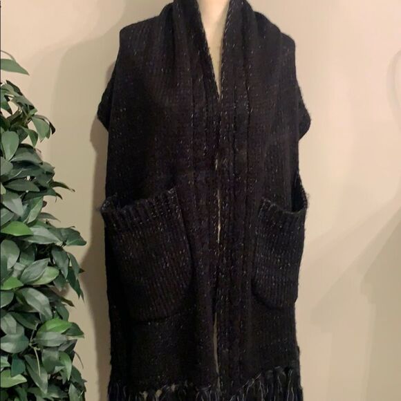 Large Pocket Scarf!!! - Picture 1 of 4